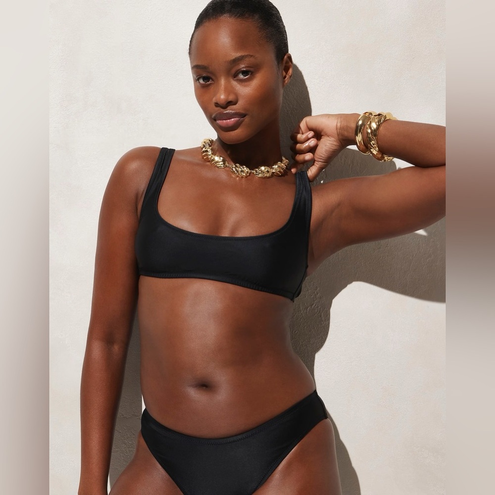 NEW J. Crew heritage scoopneck bikini top